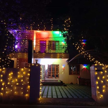 Sree Valsam Inn Bed Breakfast Alappuzha Eksteriør billede